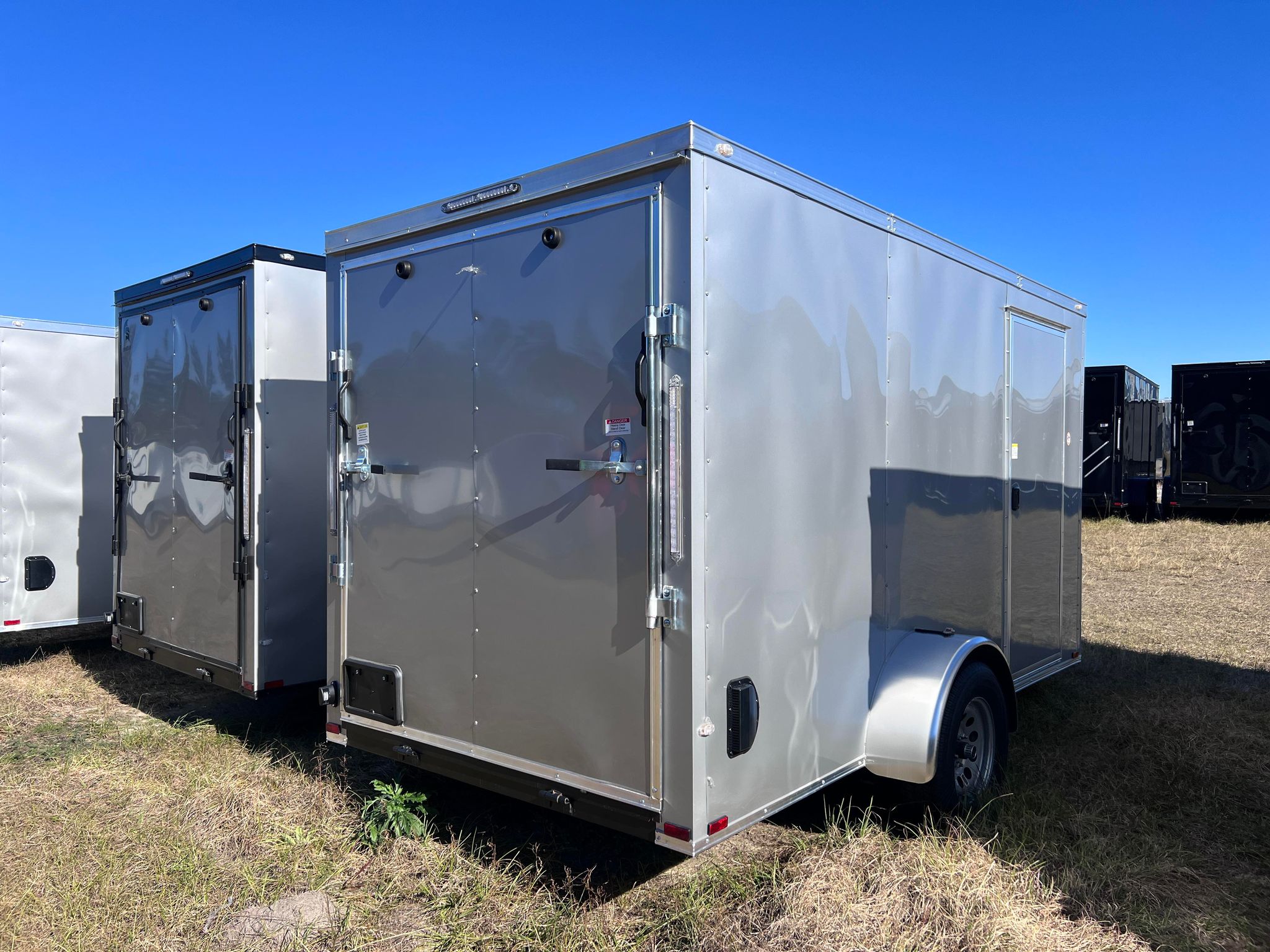 6 x 12 SA silverfrost enclosed trailers