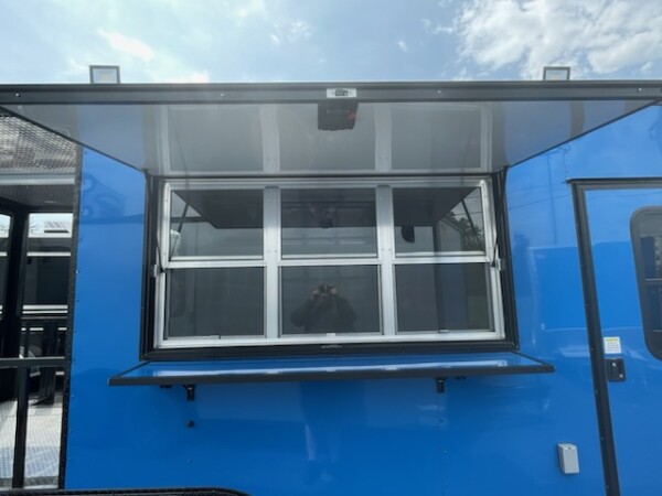 8.5 X 22 TA3 BBQ Trailer / Food Truck Trailer in Blue