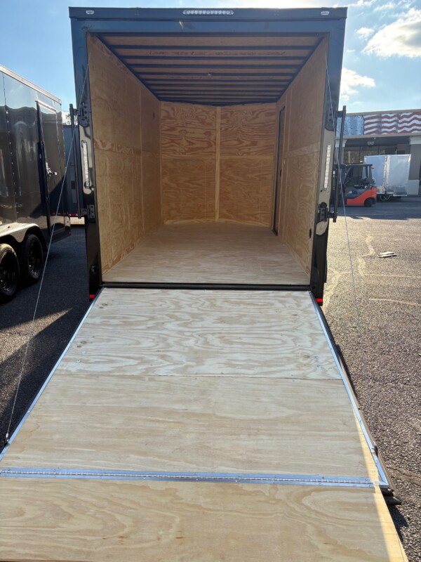 7 X 14 TA ENCLOSED CARGO TRAILER