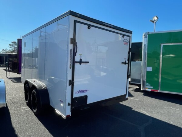 86089 7 X 14ta white BO ENCLOSED TRAILER