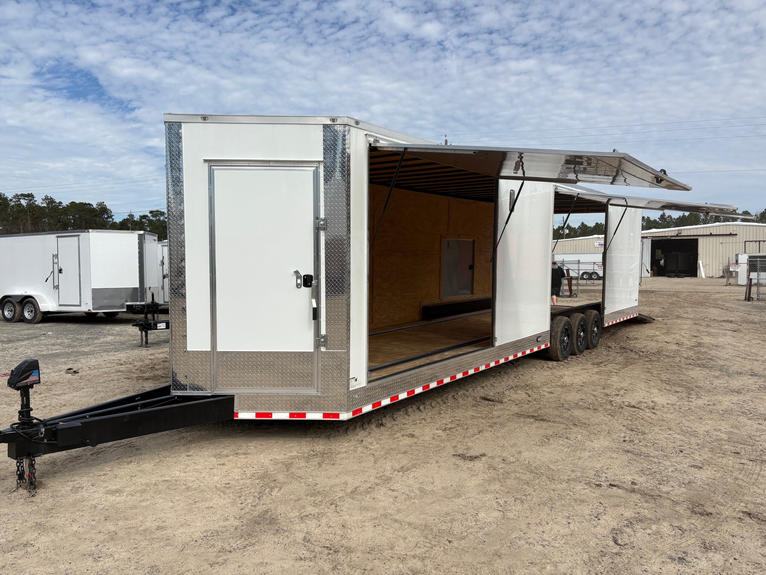 8.5x36 Race Trailer with Gull Wings | TTA Enclosed Trailer for Sale