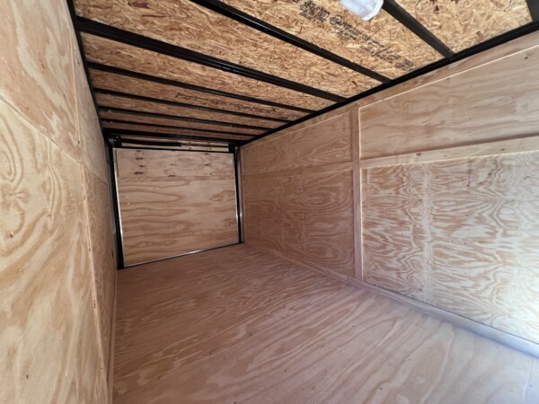 7 X 16 TA ENCLOSED CARGO TRAILER - Image 8