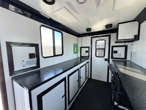 SDG 7 X 12 TA Fiber Splicing Trailer TURNKEY w/ Generator - Image 10