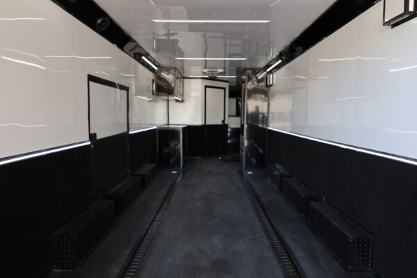 Freedom Trailers 8.5 X 40 GOOSENECK Enclosed Trailer - Image 16