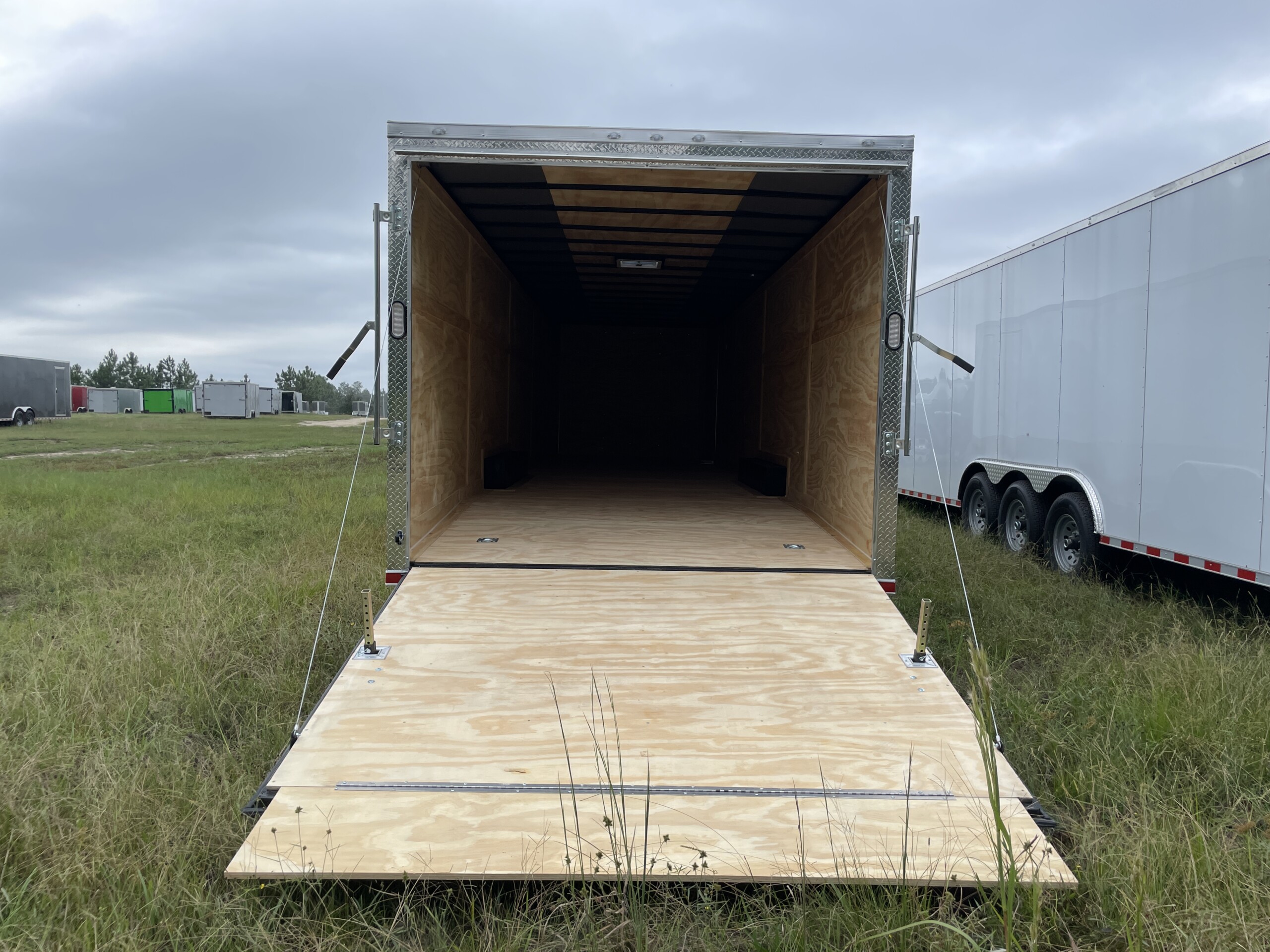 8.5 X 32 TA Heavy Duty Trailer - Image 10