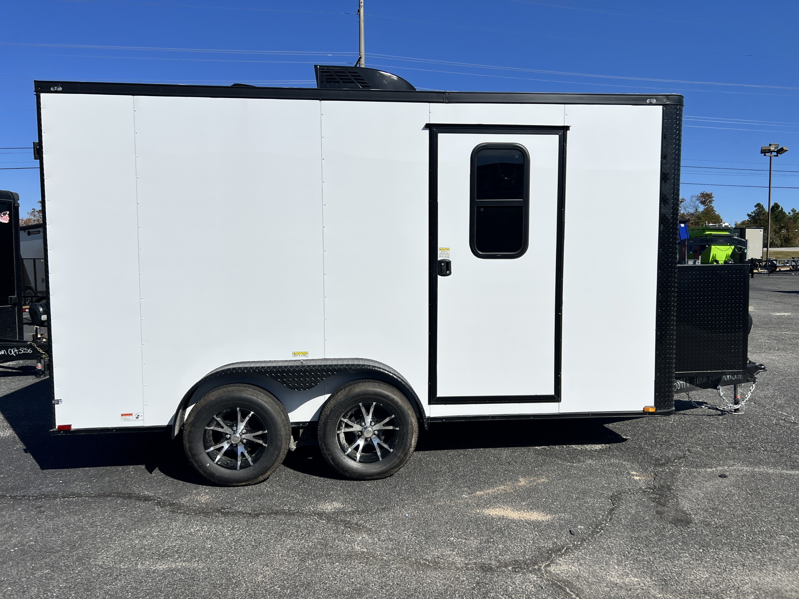 7 X 14 TA PET GROOMING TRAILER - GENESIS SERIES - Image 4