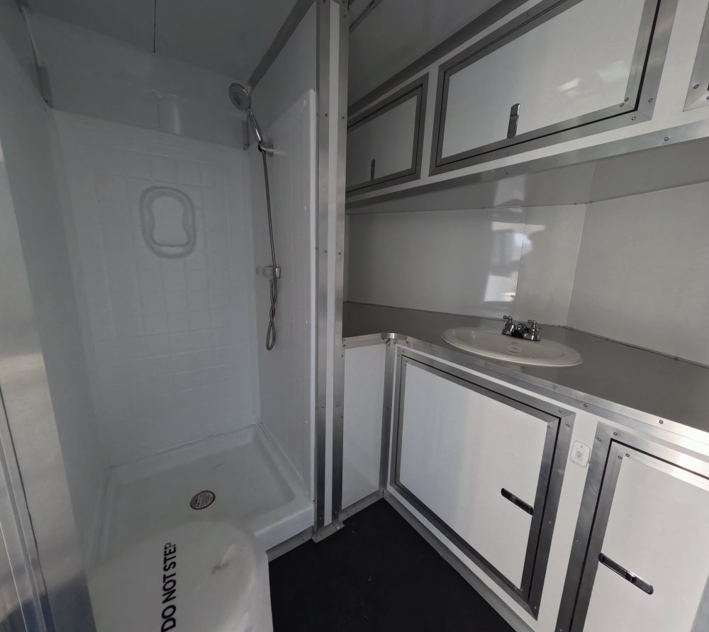 8.5x30TTA5 CHARCOAL HYBRID w/ BATHROOM - Image 7