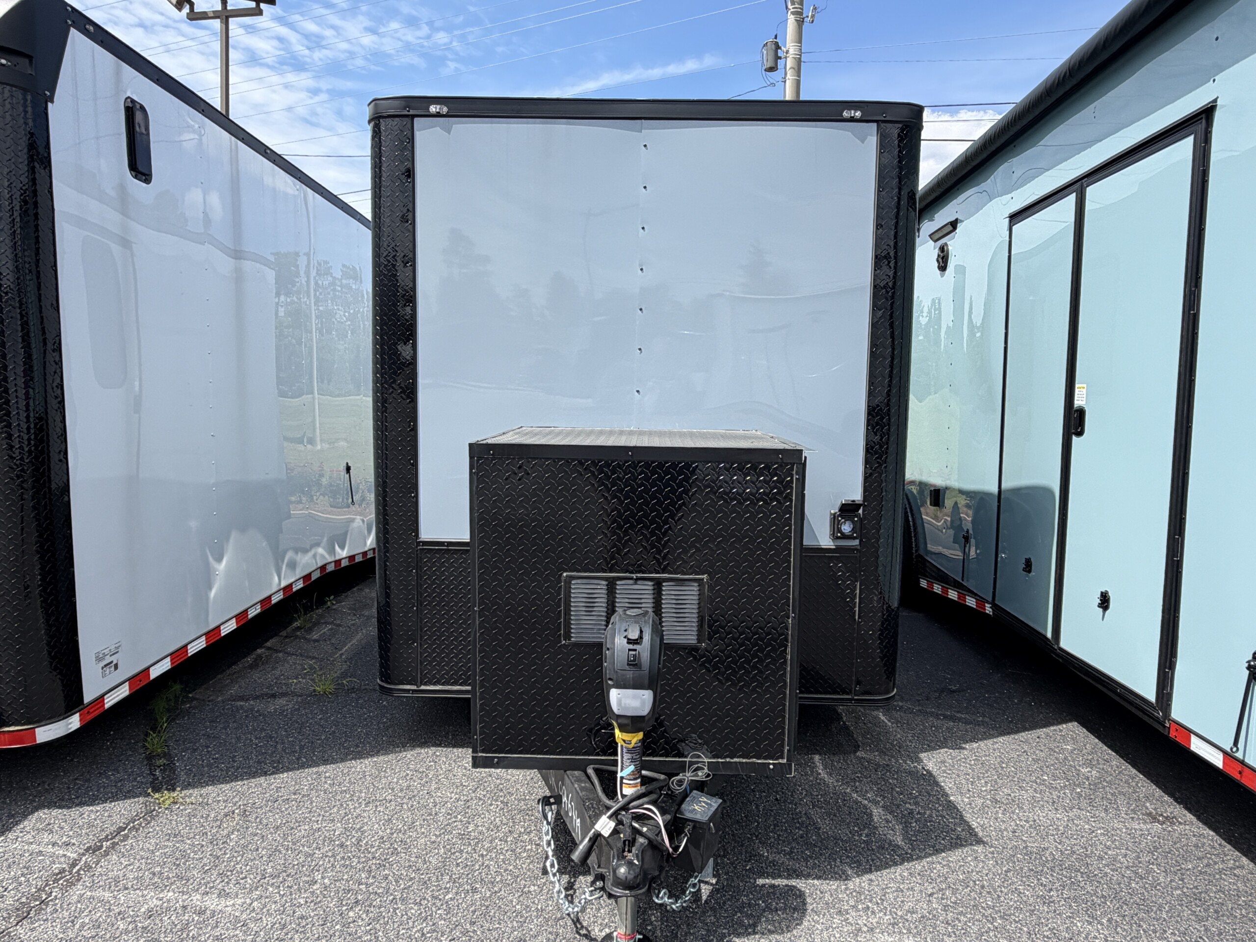 7 X 14 PET GROOMING TRAILER - GENESIS SERIES | Polar Silver - Image 3