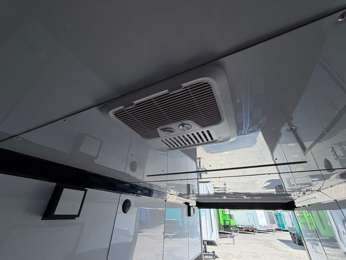 8.5 X 24 TA3 RACE CAR TRAILER - FREEDOM CARGO - Image 12