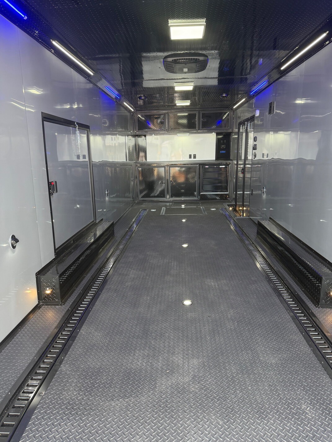 8.5 X 28TA RACE TRAILER | LOADED & RACE READY - Image 14