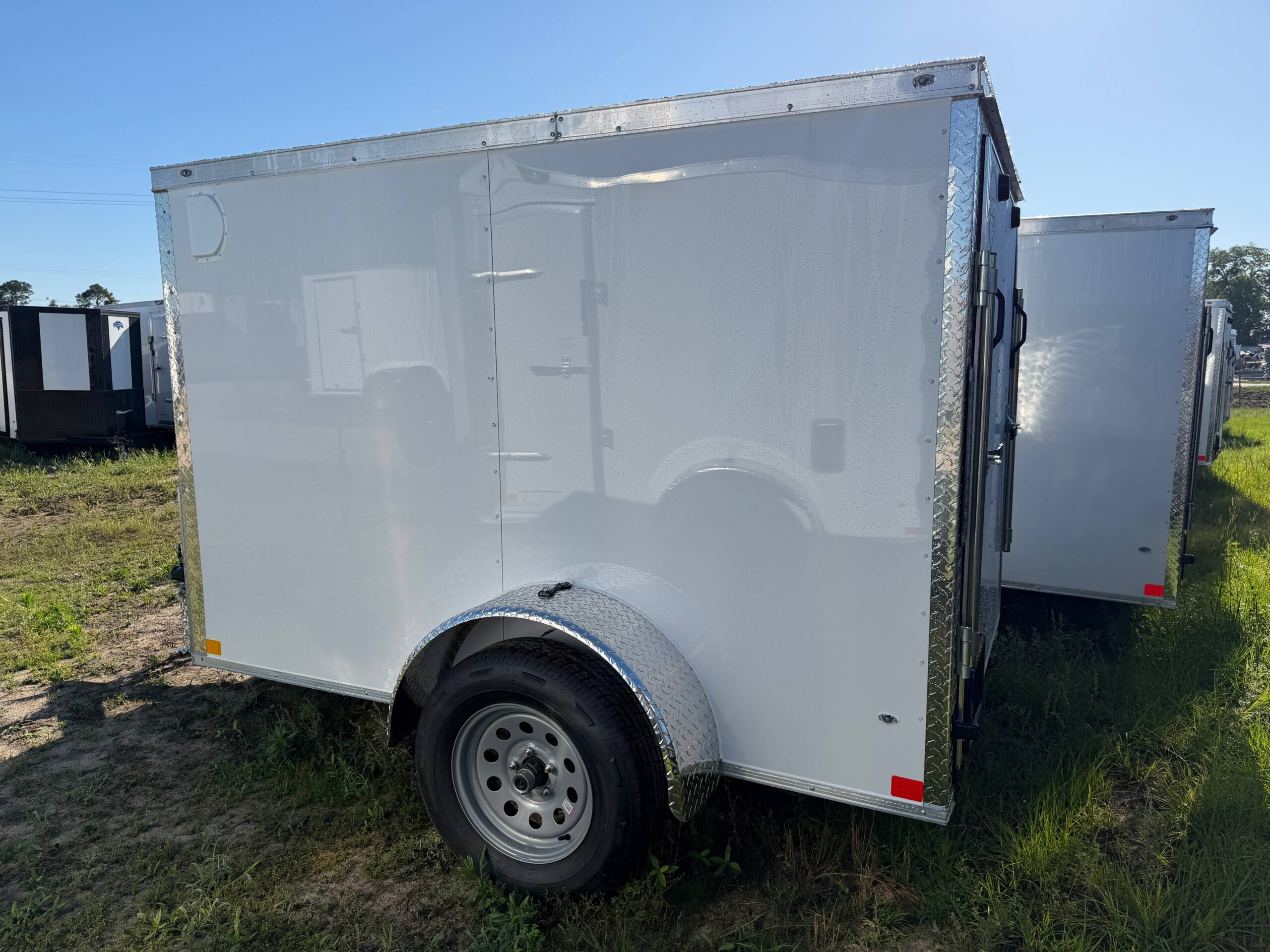5x8 Polycore Enclosed Trailer - Diamond Cargo - Image 3
