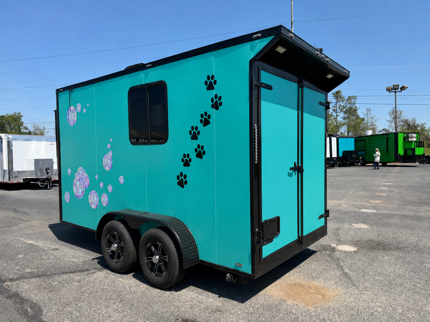 7X14 Legacy Series Mobile Grooming Trailer - Battery Powered - Image 4