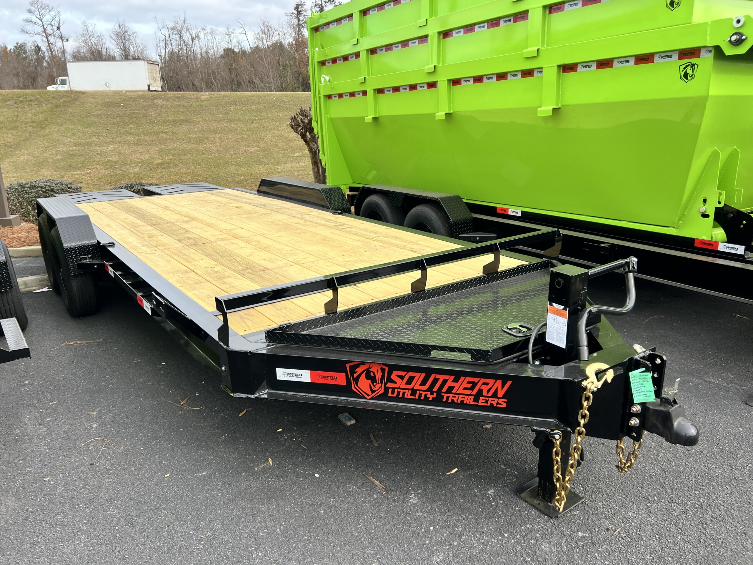 Southern Utility 7x20 14K Tandem Axle Equipment Trailer - Black - Image 3