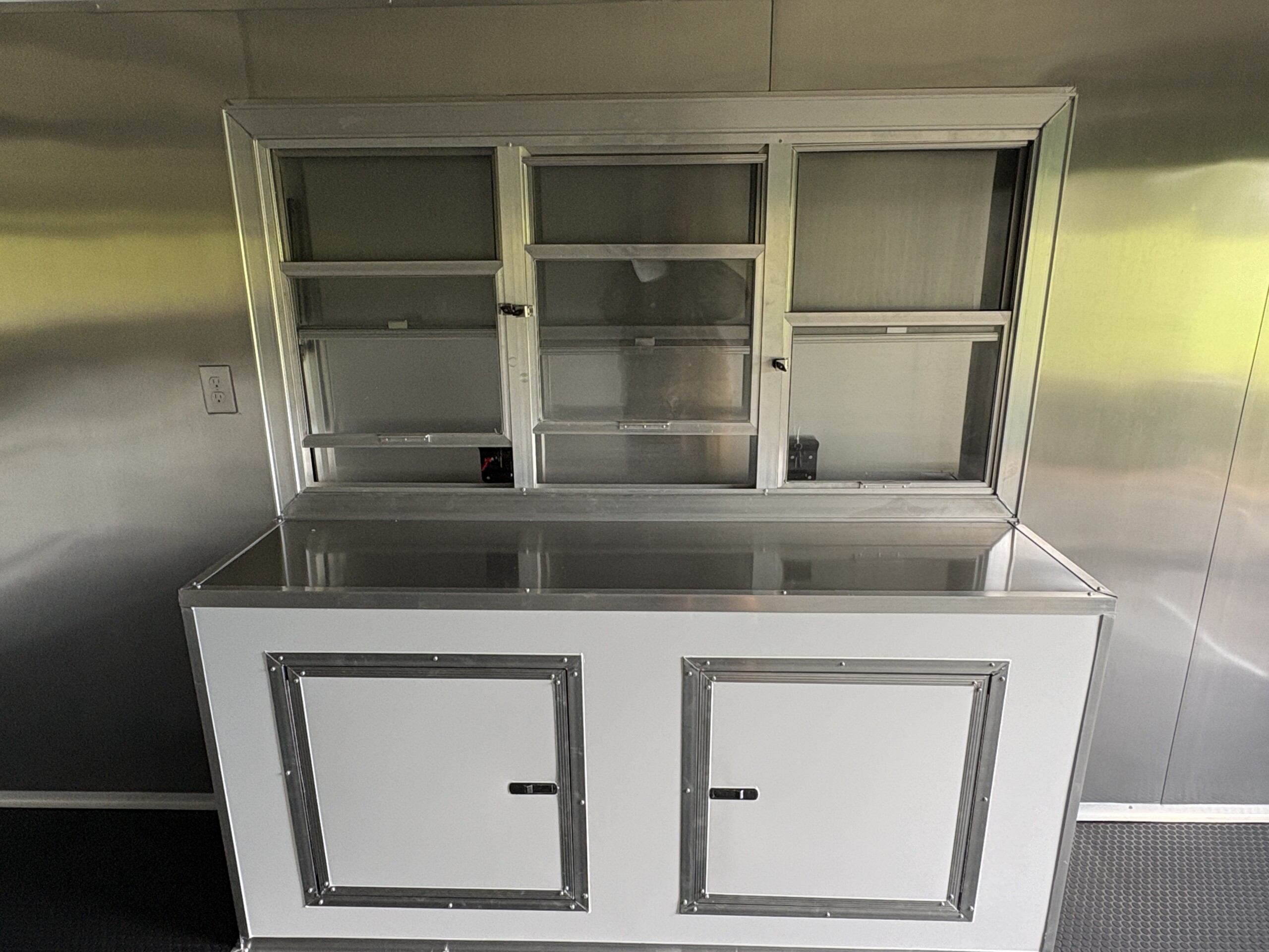 9×20 Concession Trailer photo 8