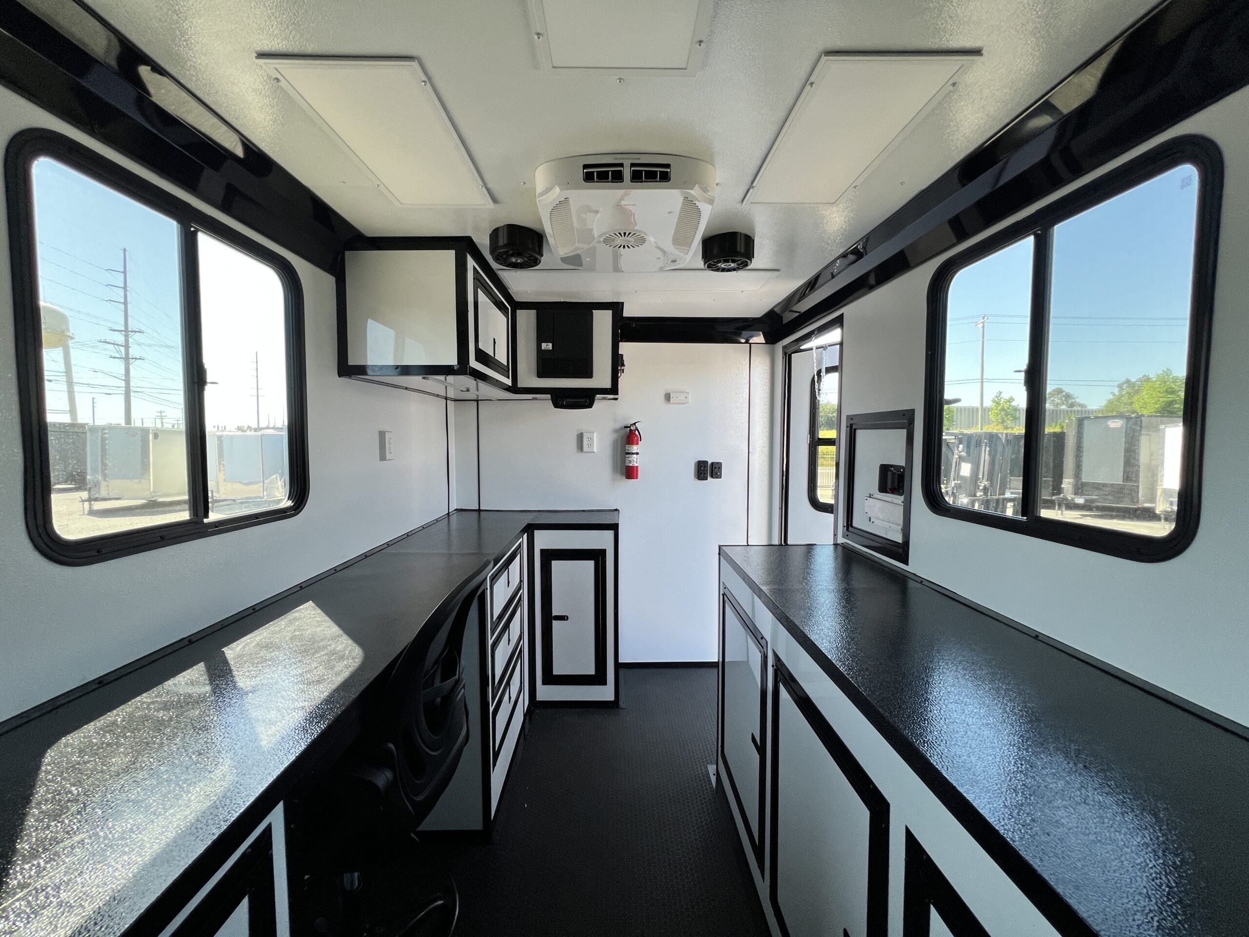 SDG 7x12 Fiber Splicing Trailer with Generator